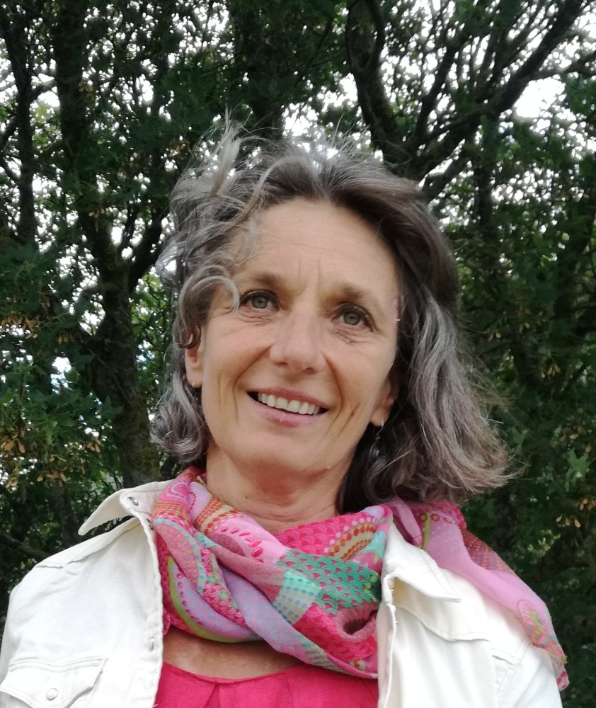 Celine Rambaud professeur Qi Gong Foix Ariège Nature 